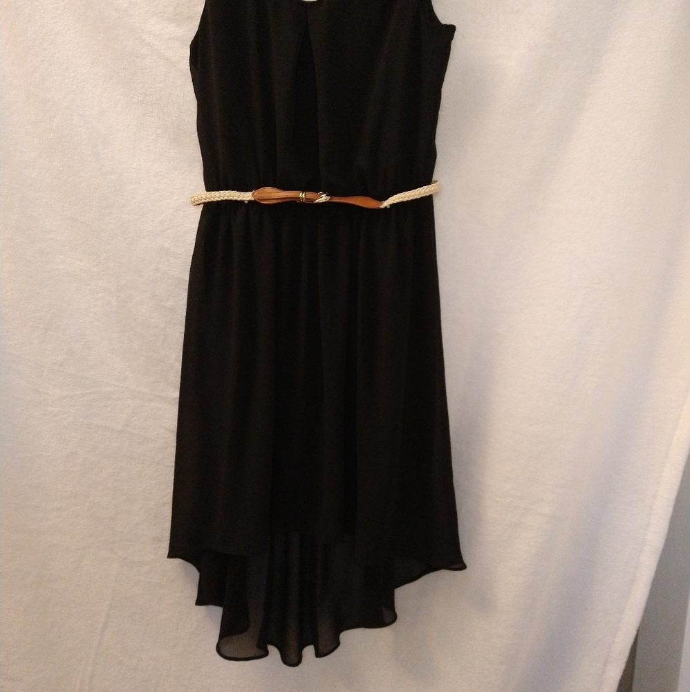 Hi-lo Dress - Picture 10 of 14